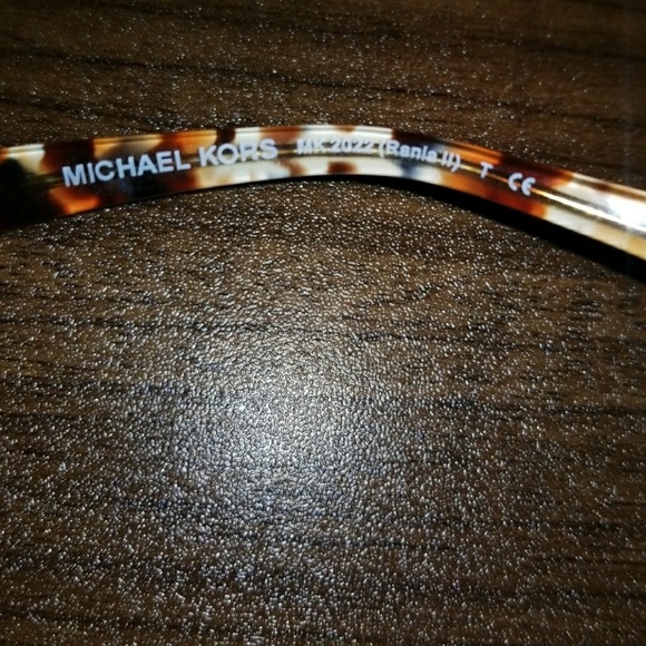 Michael Kors Sunglasses - Picture 4 of 5